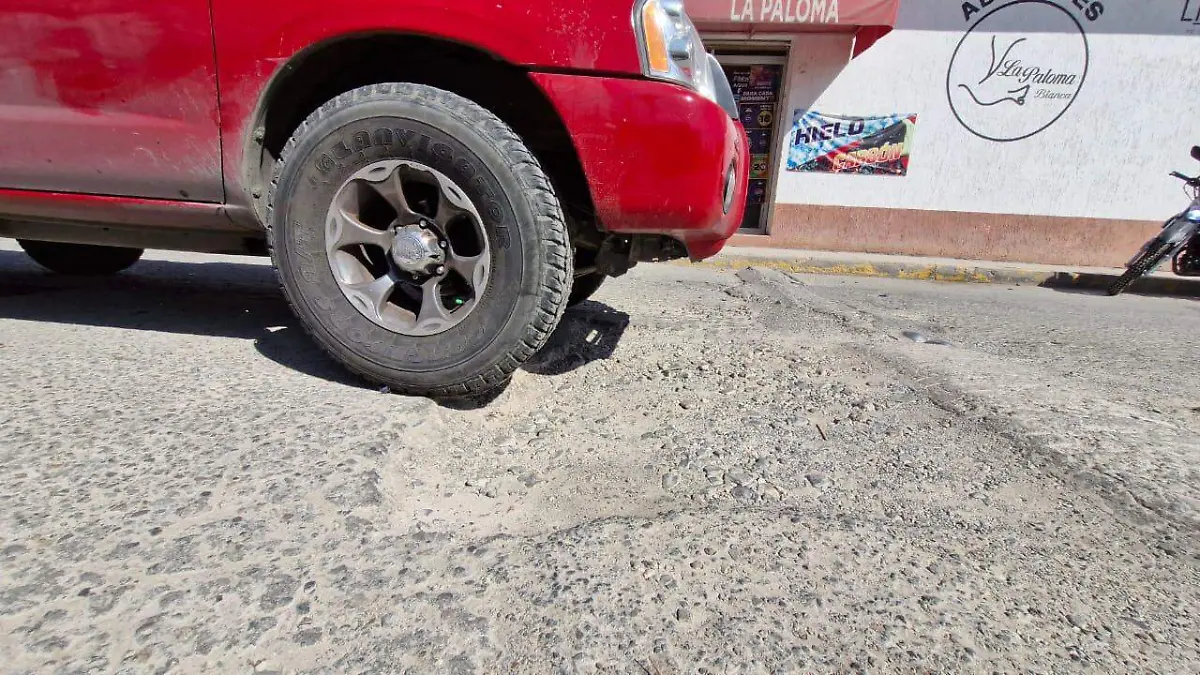 Baches y zanjas en Soledad (3)